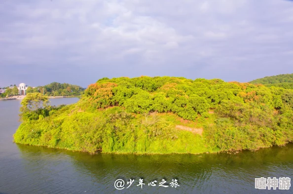 怎么预约《鸣潮》西湖联动活动？